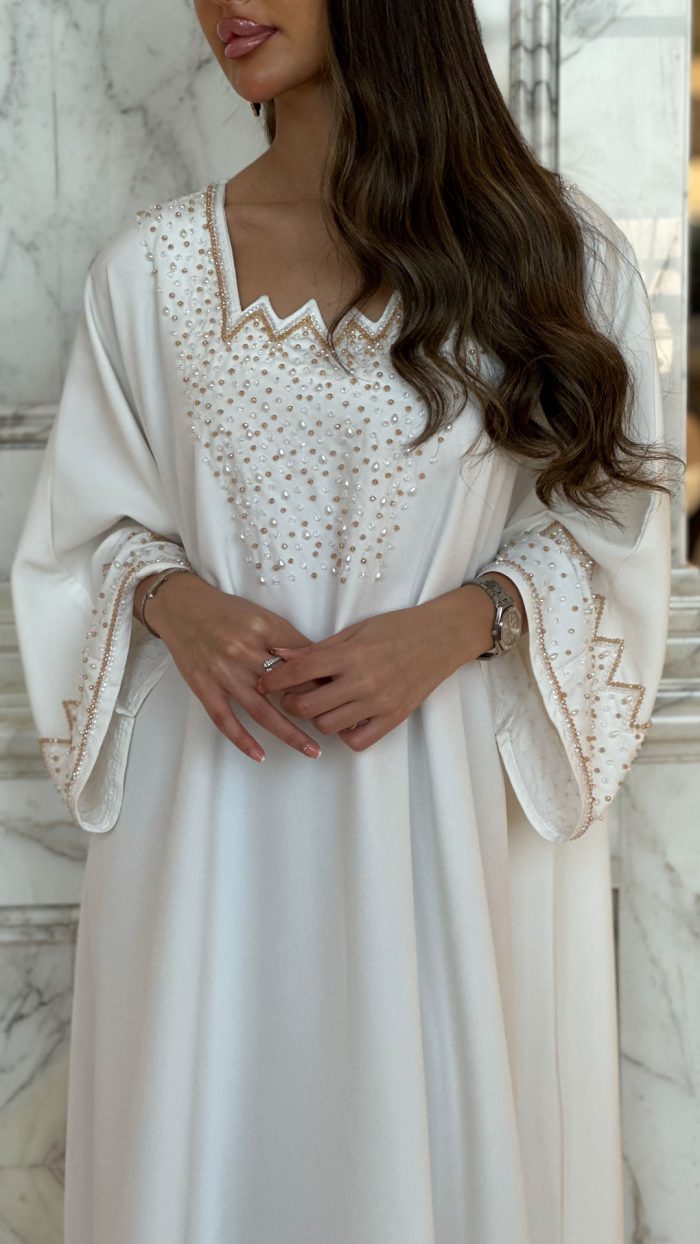 ⁦عروس ترندية القصه جاينيز⁩ - الصورة ⁦1⁩