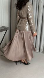 ⁦جاكيت ترترمع تنورة بلسيه⁩ - الصورة ⁦4⁩