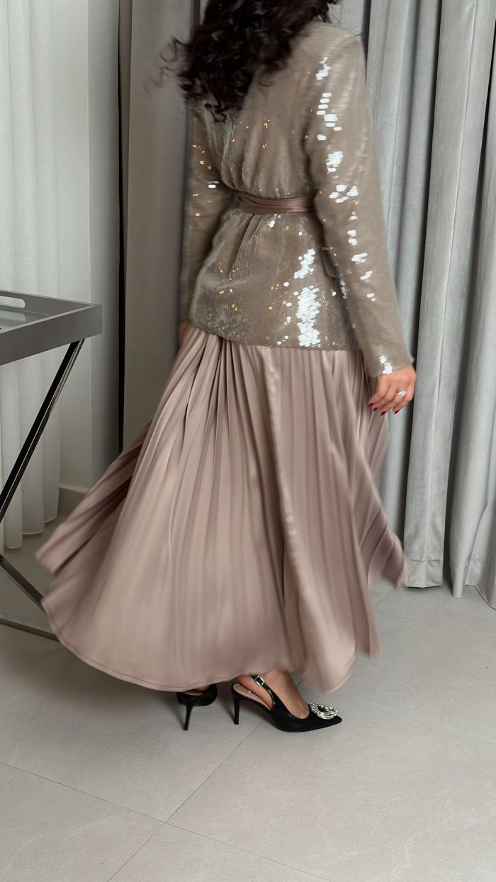 ⁦جاكيت ترترمع تنورة بلسيه⁩ - الصورة ⁦4⁩